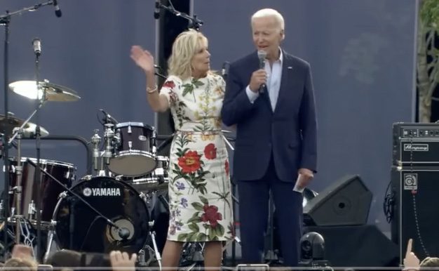 Long Time Ago Disqualified to Rule, Pedo Joe: INCREDIBLE MOMENT Nurse Jill Is Caught On Mic Telling Confused Joe To Say “God bless America”...Instead of Following Directions, Joe Hands Jill The Microphone [VIDEO]